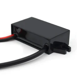 Adaptateur USB pour réseau de bord (12V/24V à 5V)