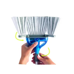 Balai repliable véhicule