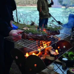 Barbecue nomade et pliable