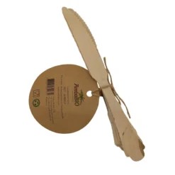 10 couteaux en bois