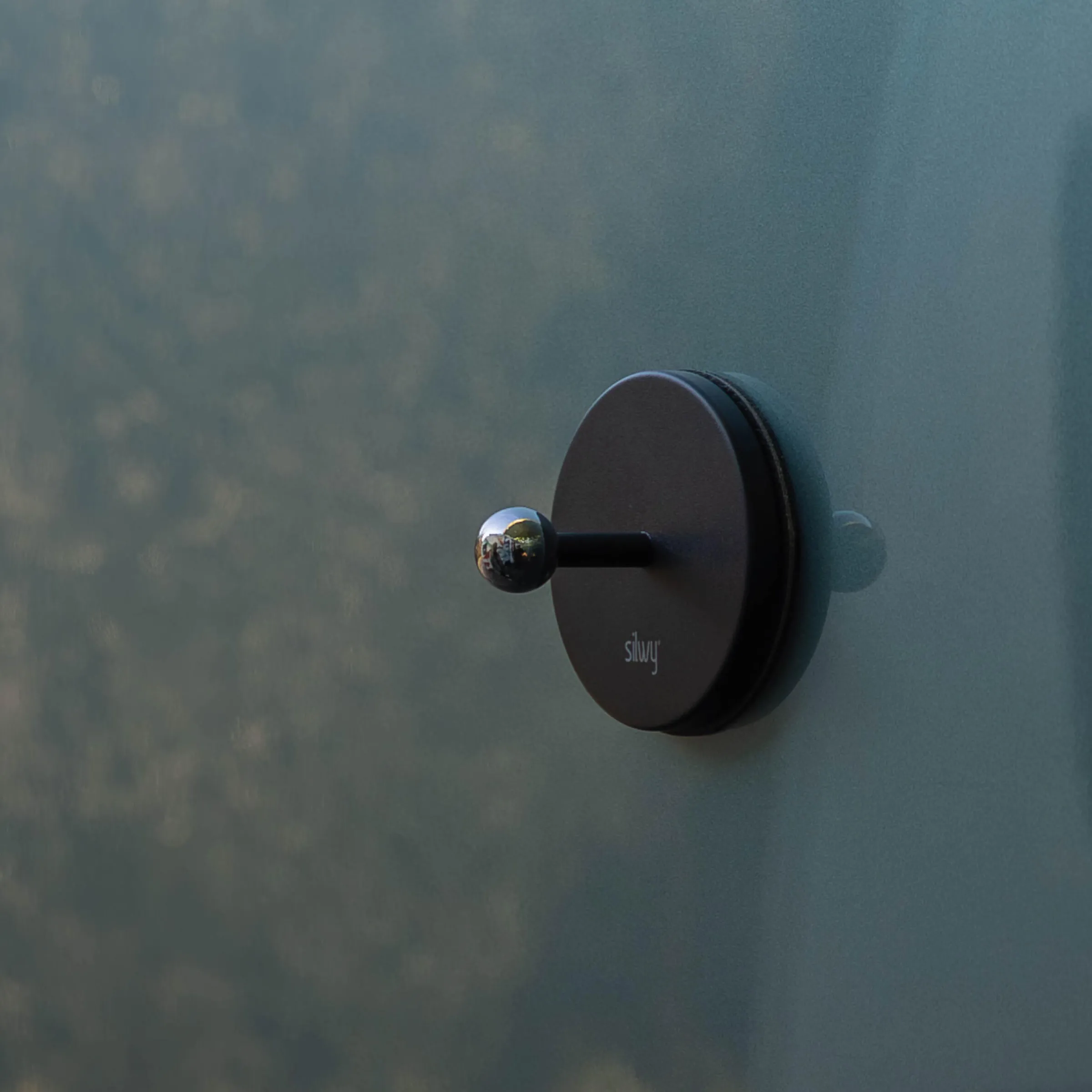 Lampe murale magnétique avec adaptateur mural noir