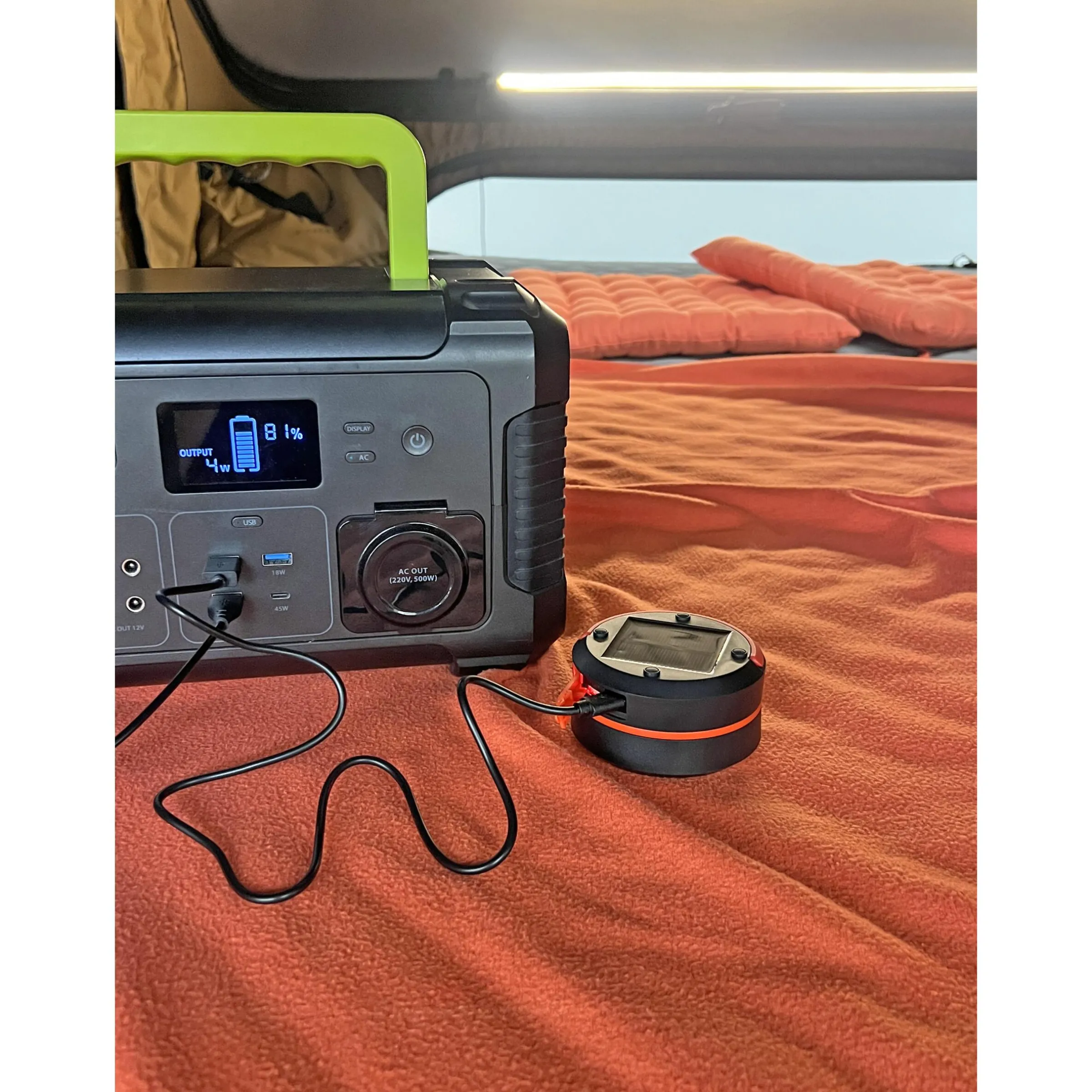 Lanterne de camping solaire USB rechargeable