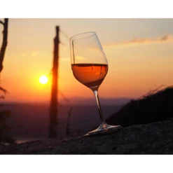 Lot de 2 verres à vin en cristal aimantés