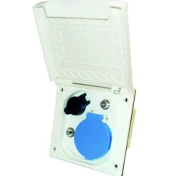 Multiprise extérieure TV antenne 12/220V