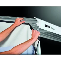 Pack Rain Blocker minivan