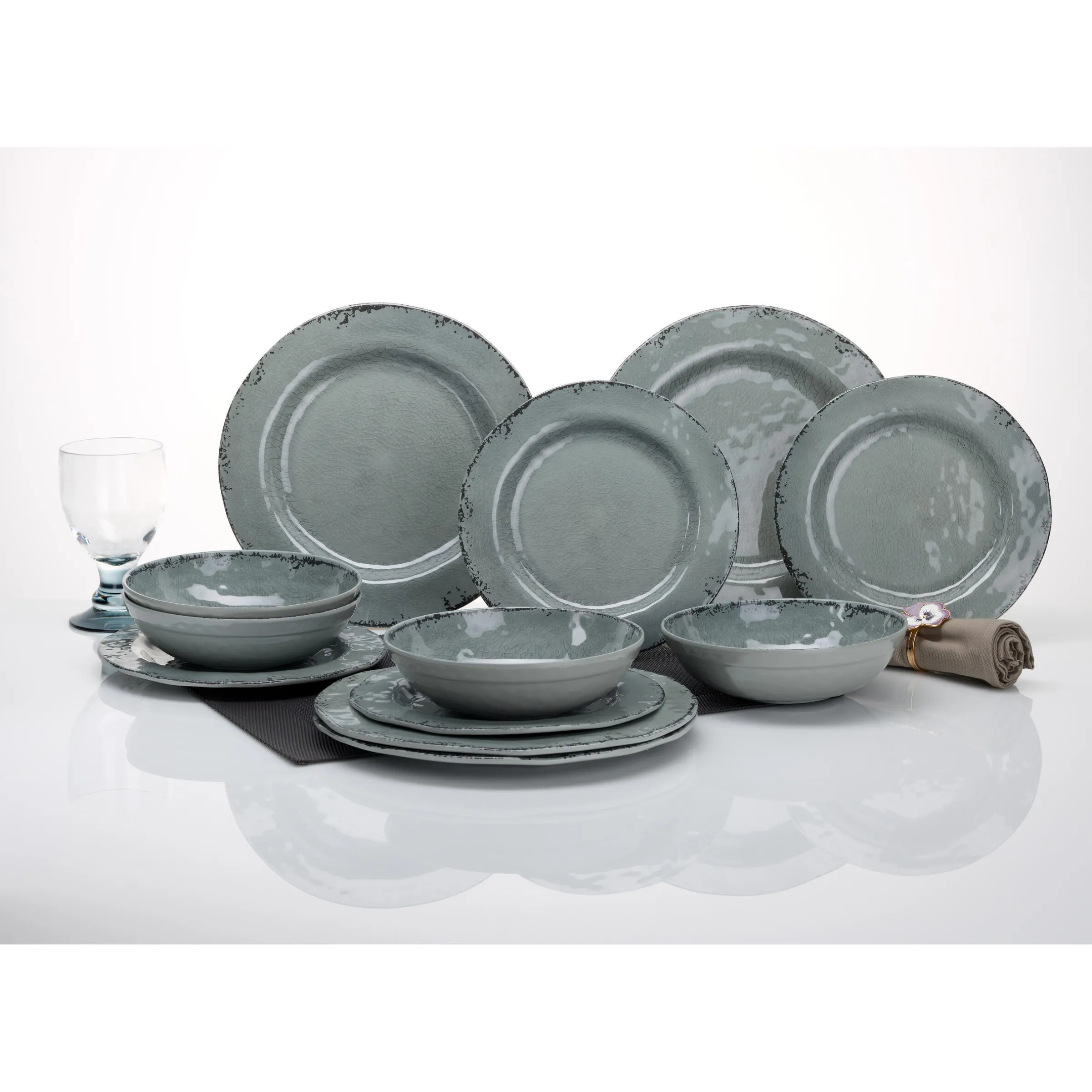 Pack vaisselle mélamine 12 pièces Moondust