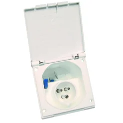 Socle mâle encastrable CEE 17